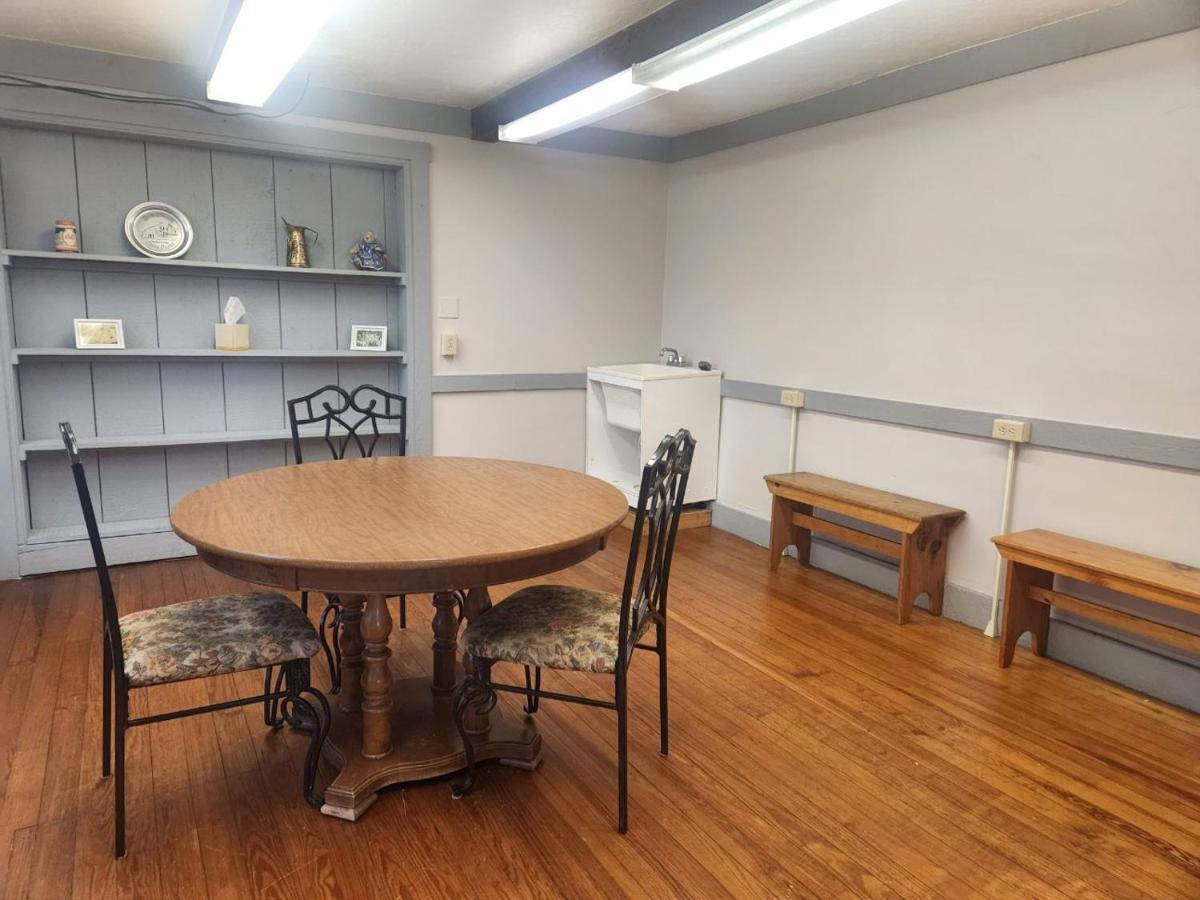 Spruce Lane Lodge And Cottages Smoketown  Екстер'єр фото
