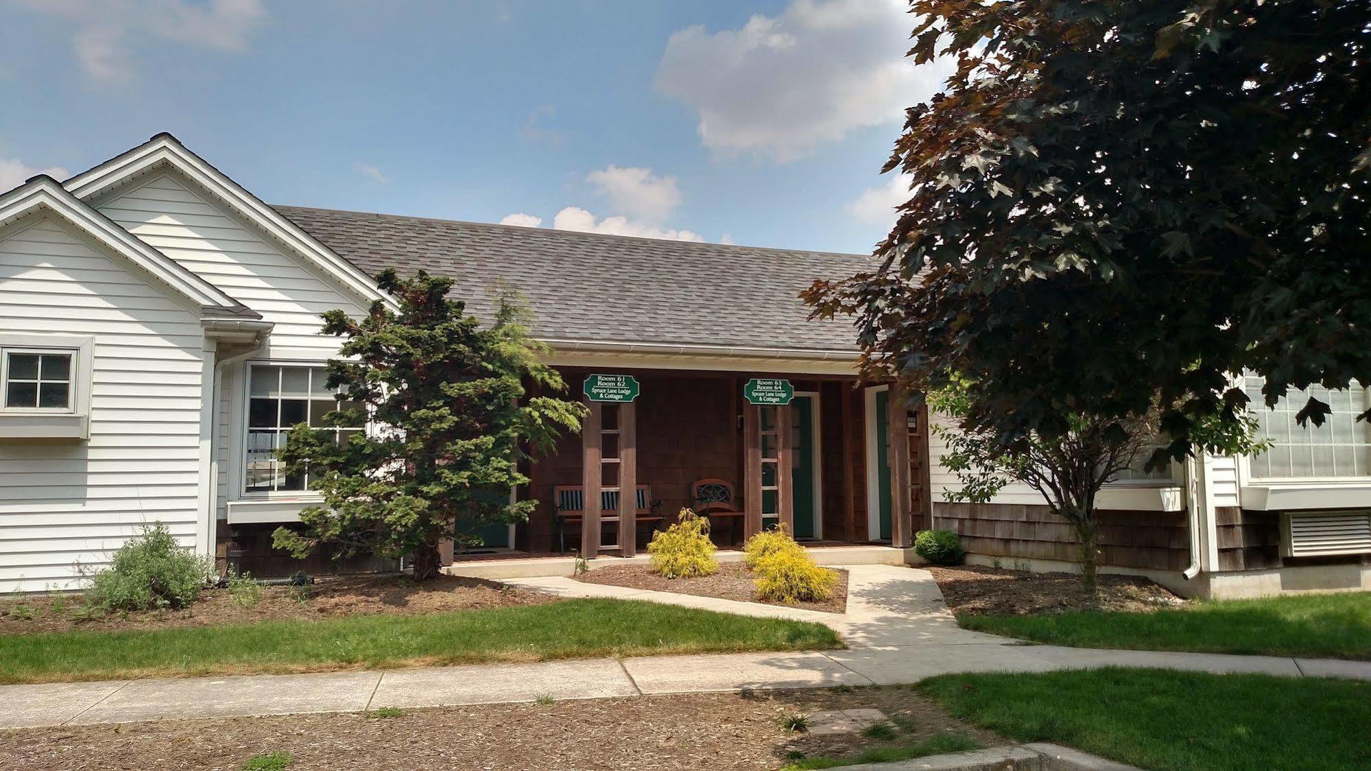 Spruce Lane Lodge And Cottages Smoketown  Екстер'єр фото