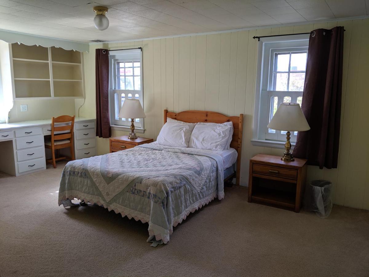 Spruce Lane Lodge And Cottages Smoketown  Екстер'єр фото